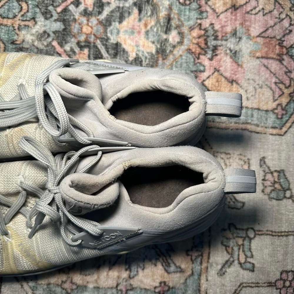 Nike Metcon Training Shoes - Picture 4 of 5